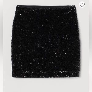 H&M sequin mini skirt. Color black, used once,